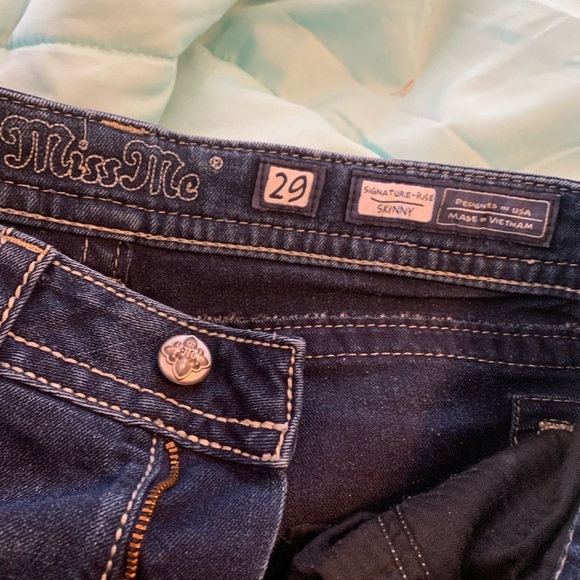 Miss Me Jeans - Picture 3 of 3